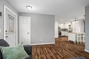 4244 Madison St NE, Columbia Heights, MN 55421 - Photo 15