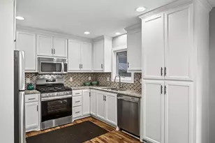 4244 Madison St NE, Columbia Heights, MN 55421 - Photo 17