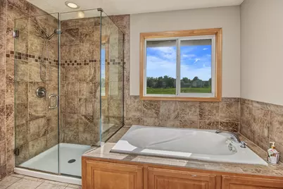 6111 106th Avenue N, Brooklyn Park, MN 55443 - Photo 31