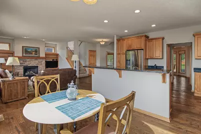 6111 106th Avenue N, Brooklyn Park, MN 55443 - Photo 15