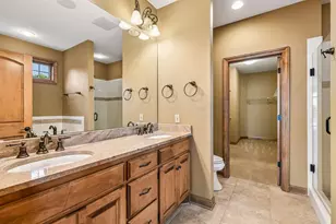 4531 Island View Dr, Mound, MN 55364 - Photo 37