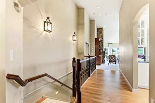 718 Widsten Cir, Wayzata, MN 55391 - Photo 7