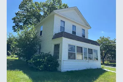 602 2nd Avenue E, Shakopee, MN 55379 - Photo 1