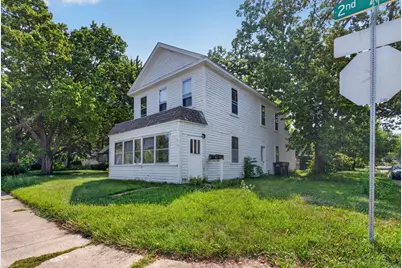602 2nd Avenue E, Shakopee, MN 55379 - Photo 1
