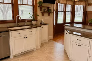 1325 6th Ave N, Windom, MN 56101 - Photo 9