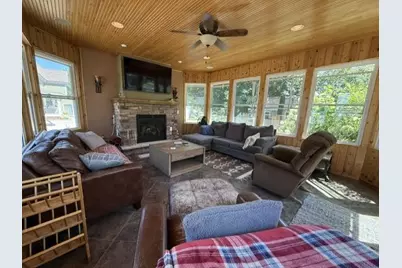 1325 6th Avenue N, Windom, MN 56101 - Photo 7