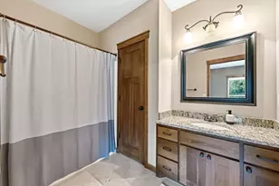 1501 Comstock Ln N, Plymouth, MN 55447 - Photo 29