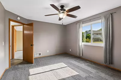 10902 Idaho Avenue N, Champlin, MN 55316 - Photo 19