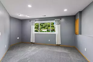 10902 Idaho Ave N, Champlin, MN 55316 - Photo 25