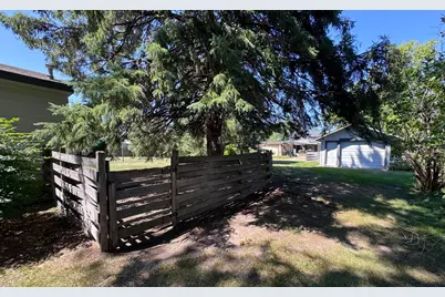 410 1st Street NW, Aitkin, MN 56431 - Photo 5