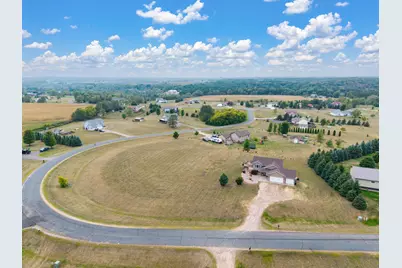 926 189th Avenue, New Richmond, WI 54017 - Photo 9