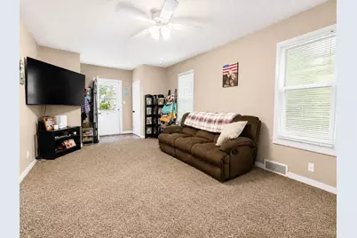 719 Belmont Street, Albert Lea, MN 56007 - Photo 9