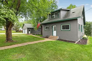 241 3rd St, Holdingford, MN 56340 - Photo 1