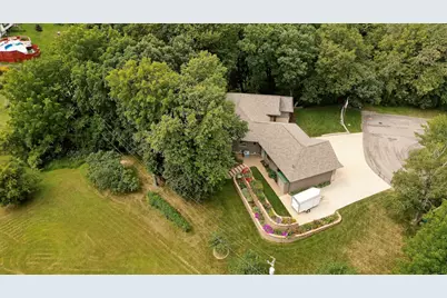 2130 Arlen Court SW, Rochester, MN 55902 - Photo 31