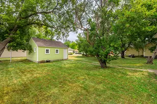 214 4th St NE, Barnesville, MN 56514 - Photo 15