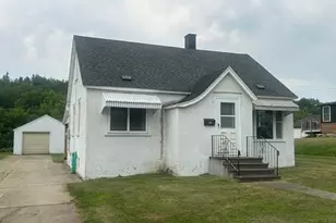 622 4th St, Nashwauk, MN 55769 - Photo 5