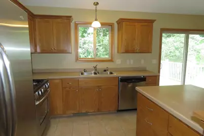 652 7th Street SW, Pine Island, MN 55963 - Photo 15