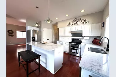 8497 Savanna Oaks Lane, Woodbury, MN 55125 - Photo 15