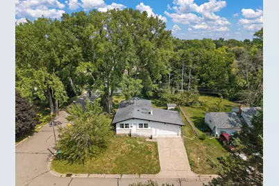 231 Birchwood Drive N, Stillwater, MN 55082 - Photo 3