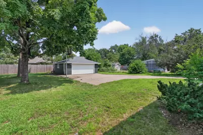 1212 Sugar Lane, Chaska, MN 55318 - Photo 13