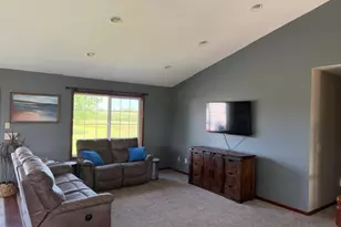 602 25th Ct NE, Waseca, MN 56093 - Photo 5