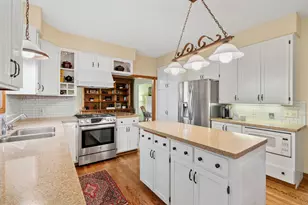 11828 Boulder Bay Rd, Eden Prairie, MN 55344 - Photo 15