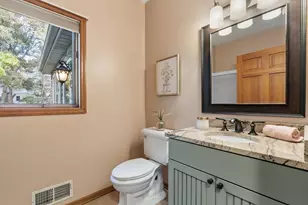 11828 Boulder Bay Rd, Eden Prairie, MN 55344 - Photo 27