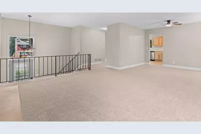 605 Pheasant Run, Burnsville, MN 55337 - Photo 7