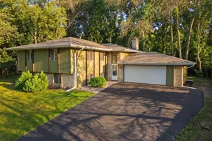 605 Pheasant Run, Burnsville, MN 55337 - Photo 37