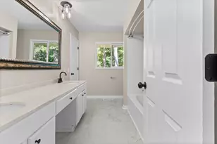 605 Pheasant Run, Burnsville, MN 55337 - Photo 19