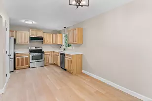 605 Pheasant Run, Burnsville, MN 55337 - Photo 11