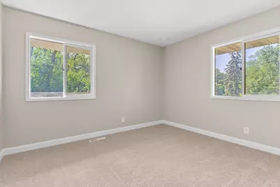 605 Pheasant Run, Burnsville, MN 55337 - Photo 15