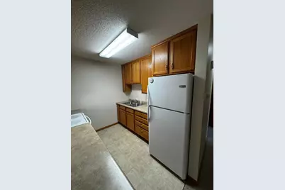 307 Roseland Avenue #5, Prinsburg, MN 56281 - Photo 5