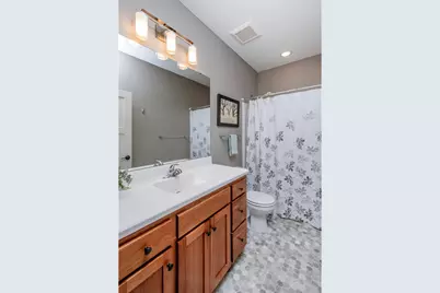 2365 Skillman Avenue E, North Saint Paul, MN 55109 - Photo 15