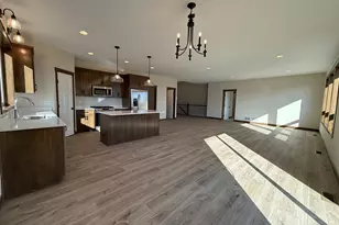 13077 Opal St NE, Blaine, MN 55449 - Photo 3