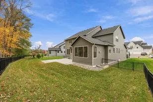 4304 Hillside Dr, Medina, MN 55340 - Photo 71