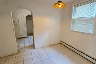 1094 Albemarle St, Saint Paul, MN 55117 - Photo 9