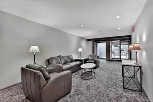 2800 Hamline Ave N, Roseville, MN 55113 - Photo 27