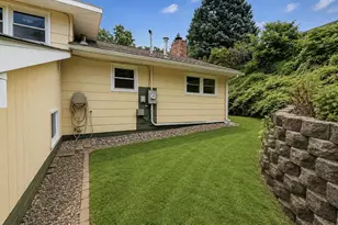 817 Clarks Ln, Winona, MN 55987 - Photo 3