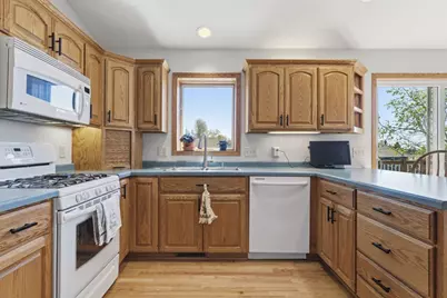 465 8th Street SW, Plainview, MN 55964 - Photo 31
