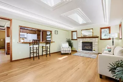 558 113th Lane NW, Coon Rapids, MN 55448 - Photo 5
