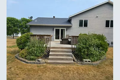 1101 5th Avenue SE, Barnesville, MN 56514 - Photo 5