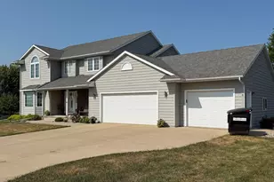 765 Sterling Ave, Worthington, MN 56187 - Photo 5