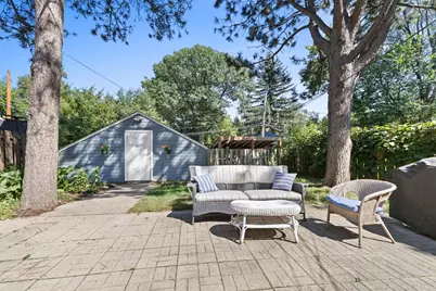 15 Sheridan Avenue S, Minneapolis, MN 55405 - Photo 33