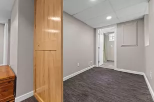 15 Sheridan Ave S, Minneapolis, MN 55405 - Photo 19