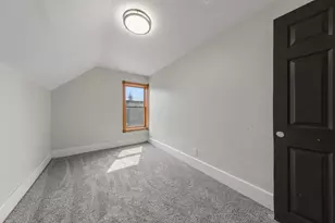 210 W Holly St, Owatonna, MN 55060 - Photo 25