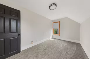 210 W Holly St, Owatonna, MN 55060 - Photo 29