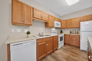 1880 3rd Ave NW, Rochester, MN 55901 - Photo 5