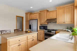 1080 82nd St E, Inver Grove Heights, MN 55077 - Photo 7