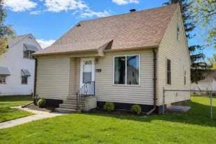 1712 Arlington Ave E, Saint Paul, MN 55106 - Photo 1